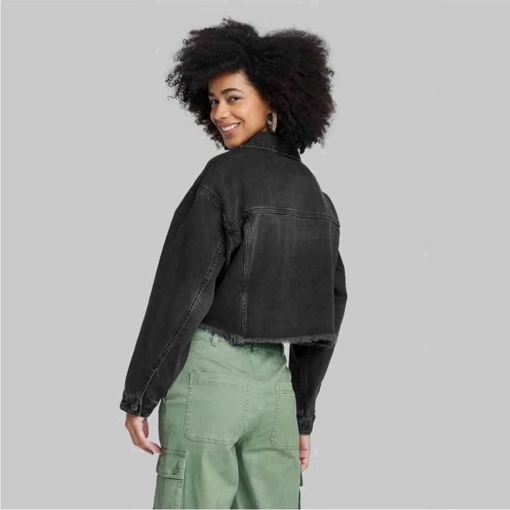 OVERSIZED fits like M denim jacket - Picture 4 of 9